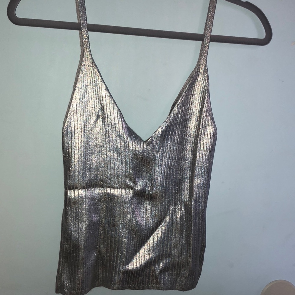 Silver metallic tanktop